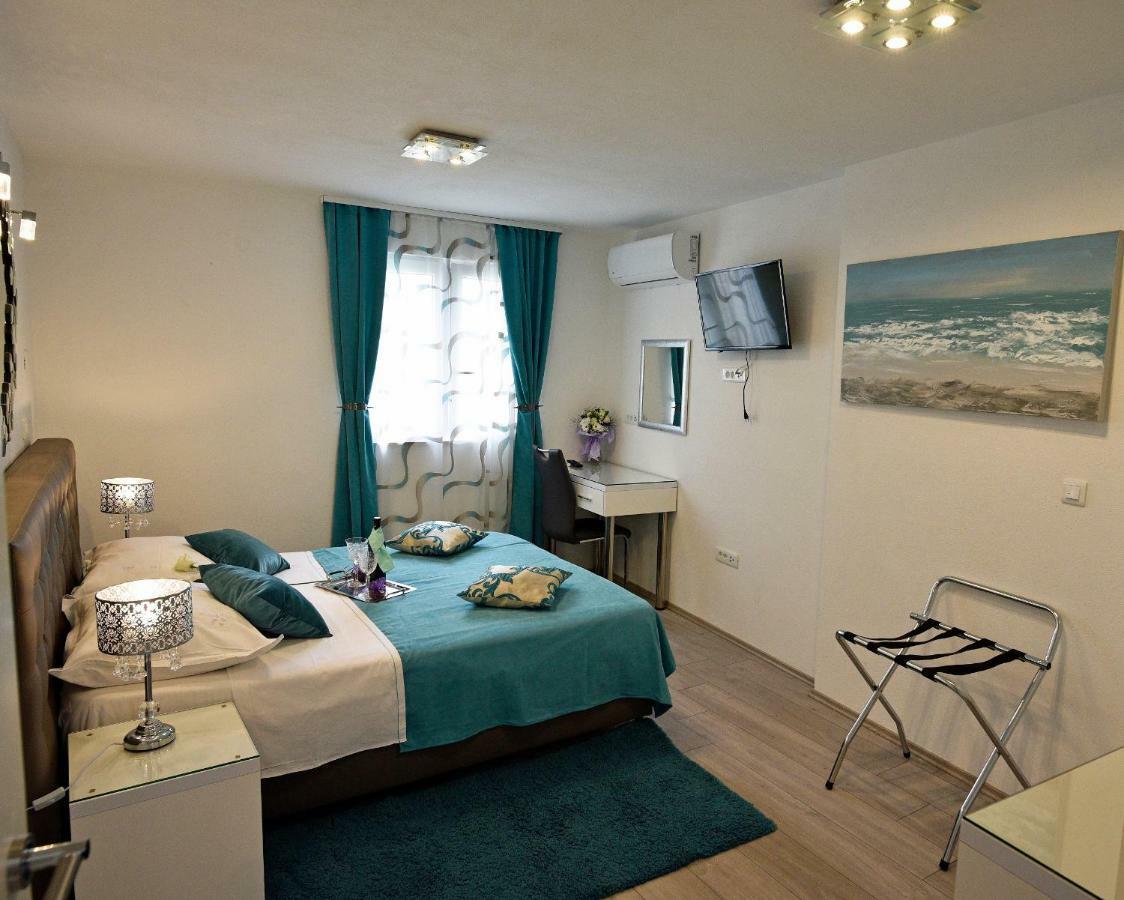 Kuzma Rooms And Apartments 스플리트 외부 사진