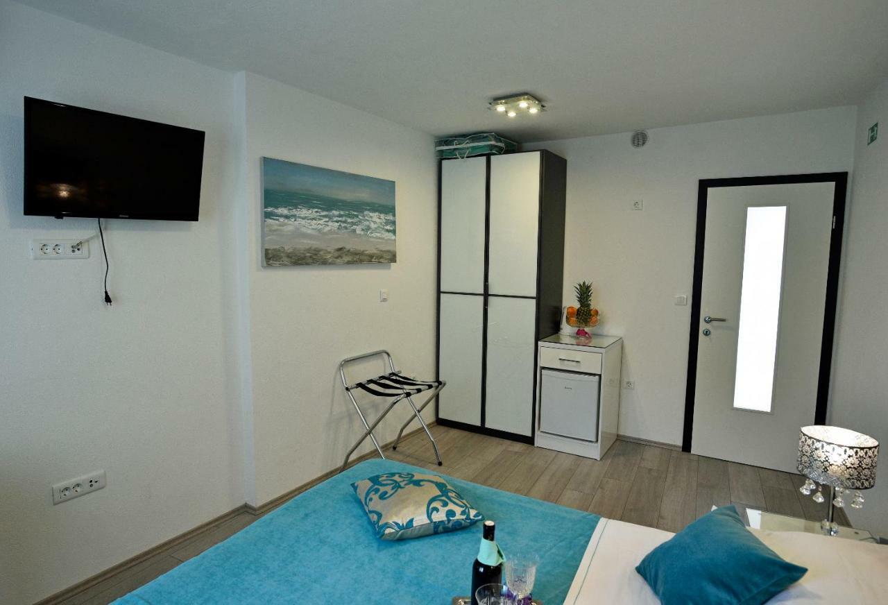 Kuzma Rooms And Apartments 스플리트 외부 사진